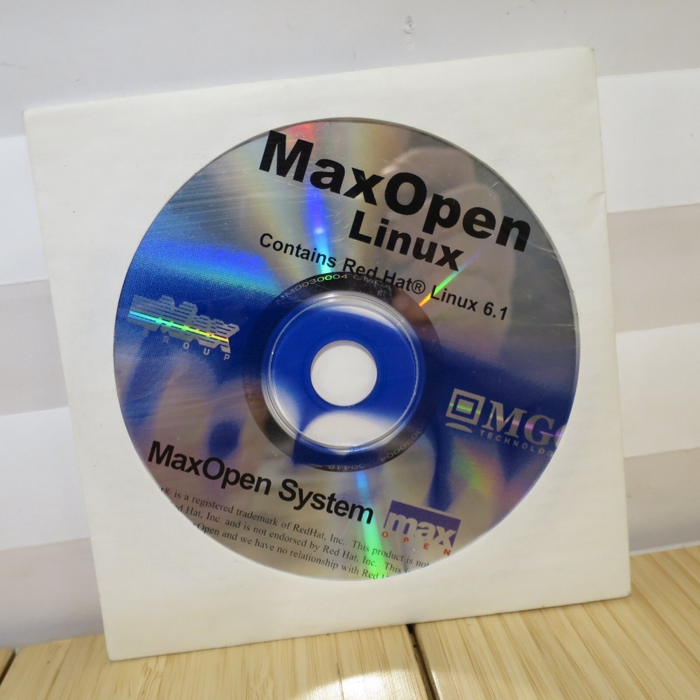 NOS - MaxOpen Linux (Contains Red Hat Linux 6.1) OS - 2000 Max Group CD Rom‎